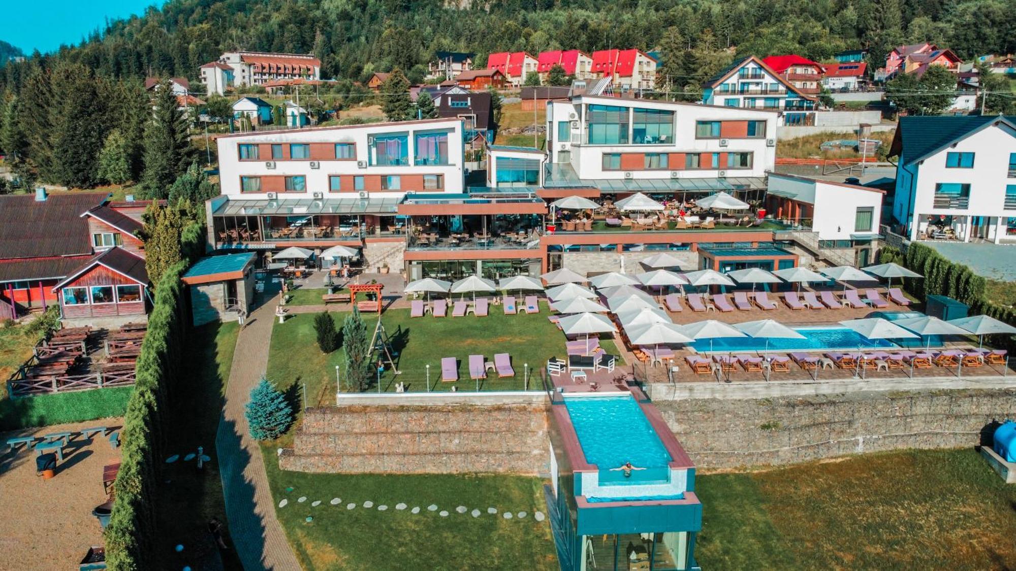 Hotel Roser House Boutique - Pe Malul Lacului